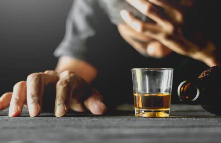 Supporting a Loved One Through Alcohol Withdrawal