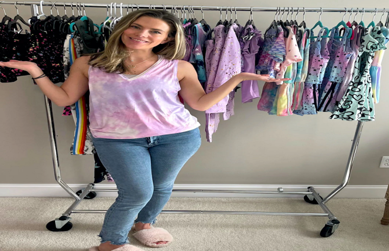 Find Top Reasons To Buy Wholesale Clothing For Your Boutique